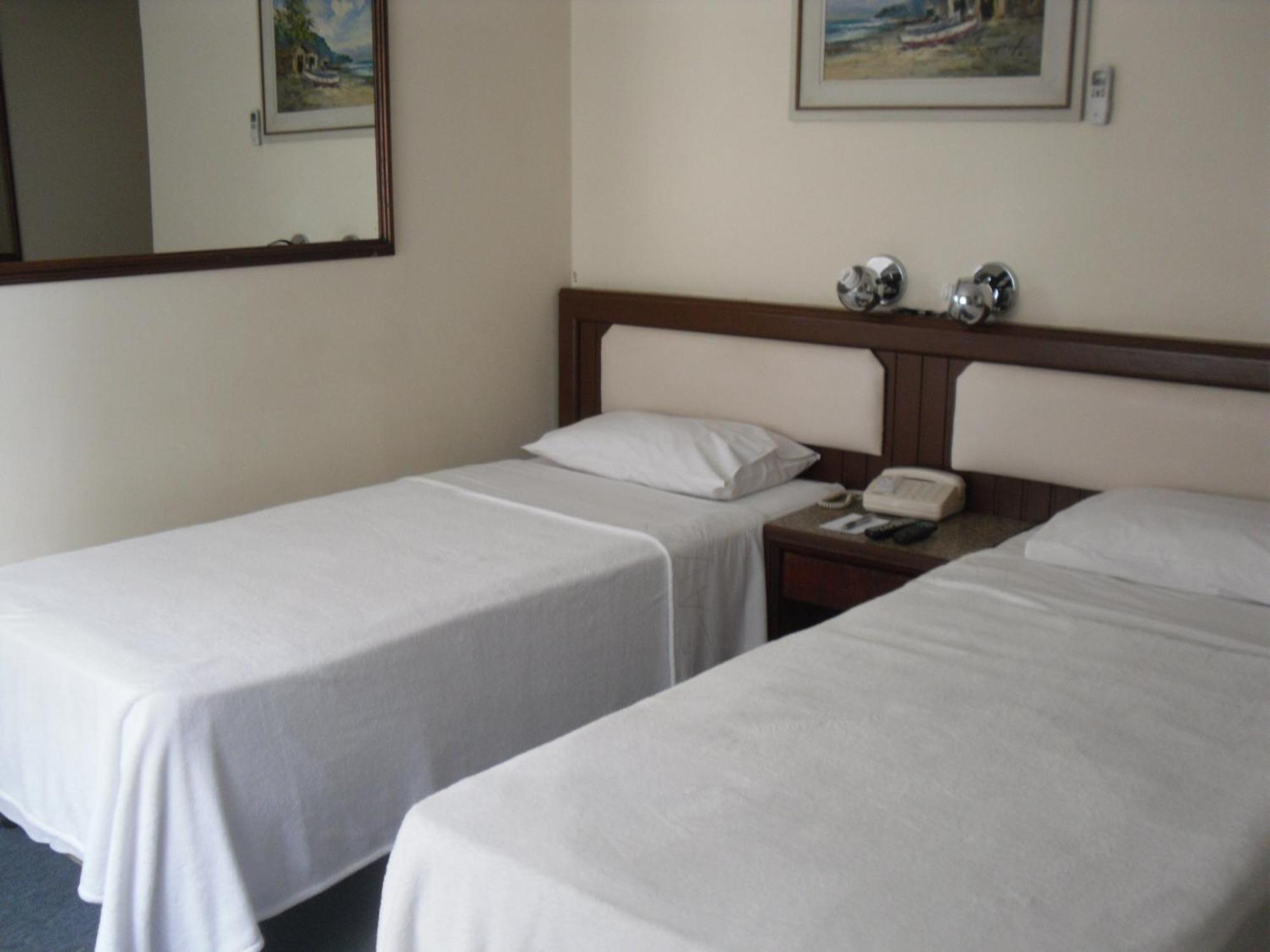 Cha Prime Curitiba Hotel Стая снимка