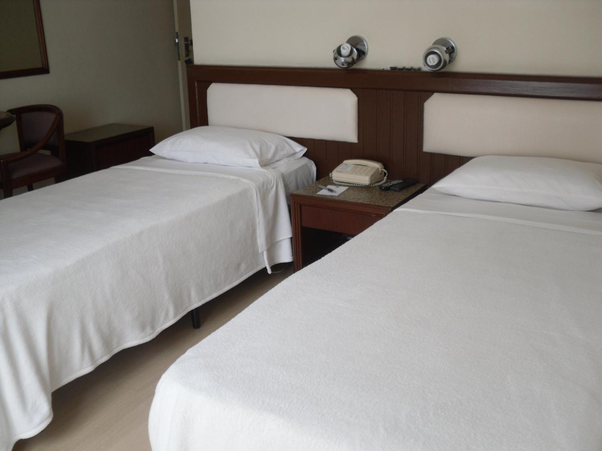 Cha Prime Curitiba Hotel Стая снимка