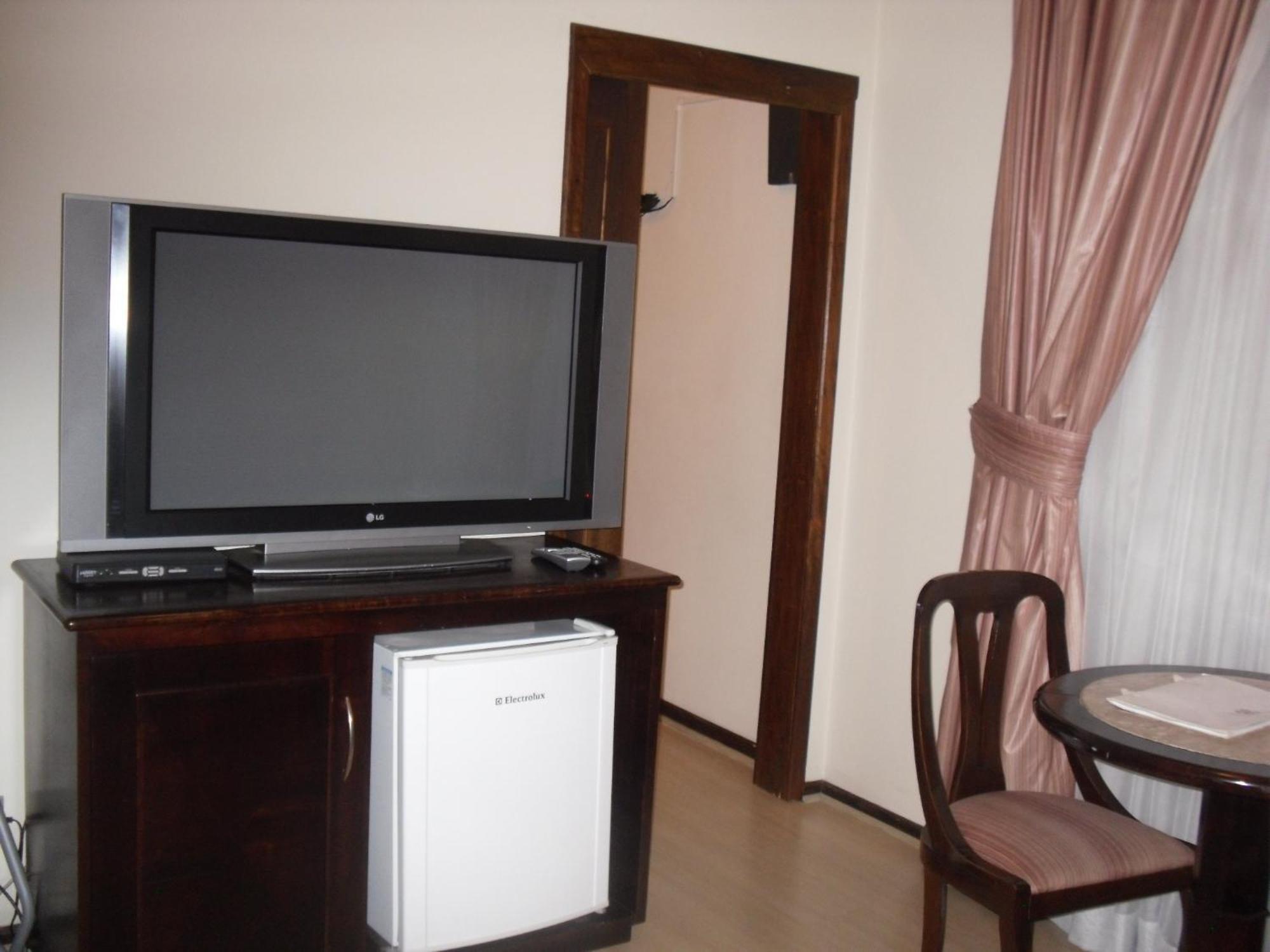 Cha Prime Curitiba Hotel Стая снимка