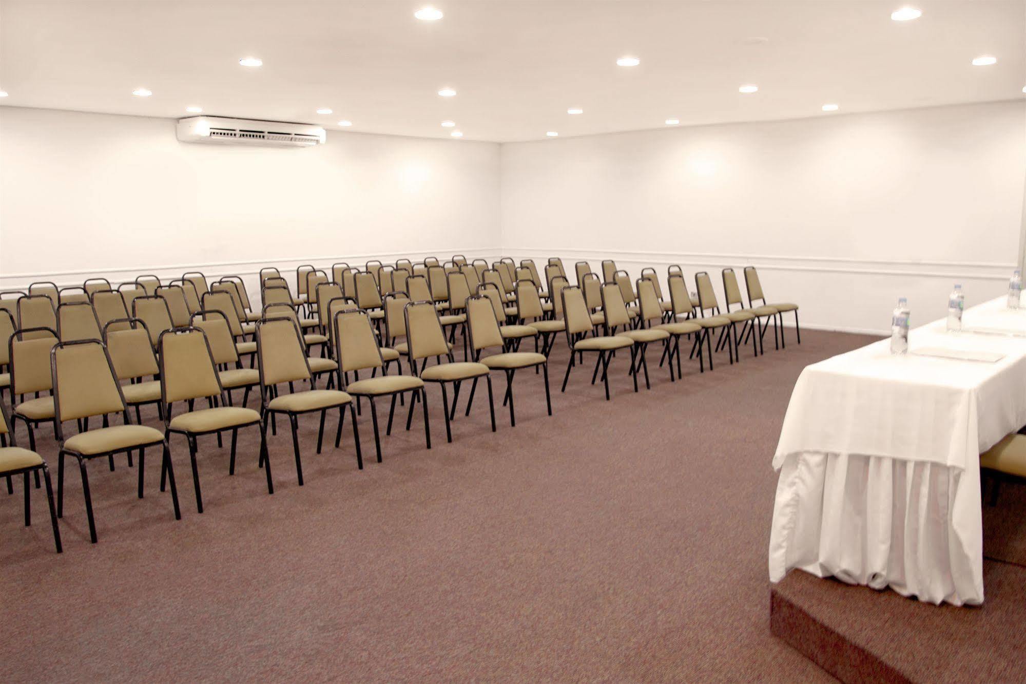 Cha Prime Curitiba Hotel Екстериор снимка